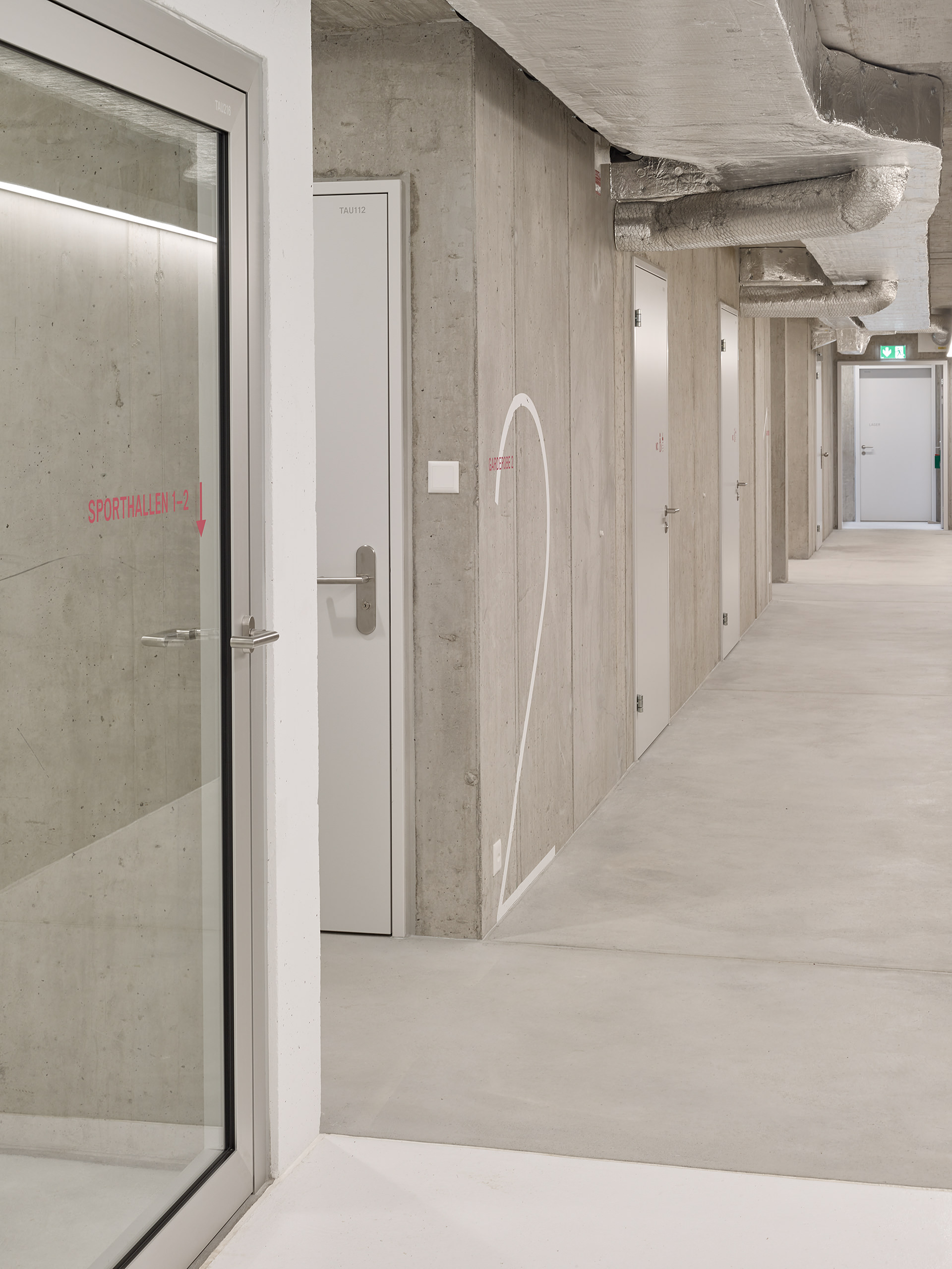 Dreifachturnhalle Kantonsschule Wettingen